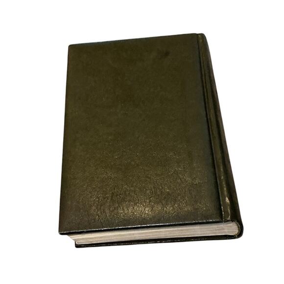 Vintage The Living Bible Paraphrased English Holy Bible Green Gold 1973 Retro - Picture 3 of 12